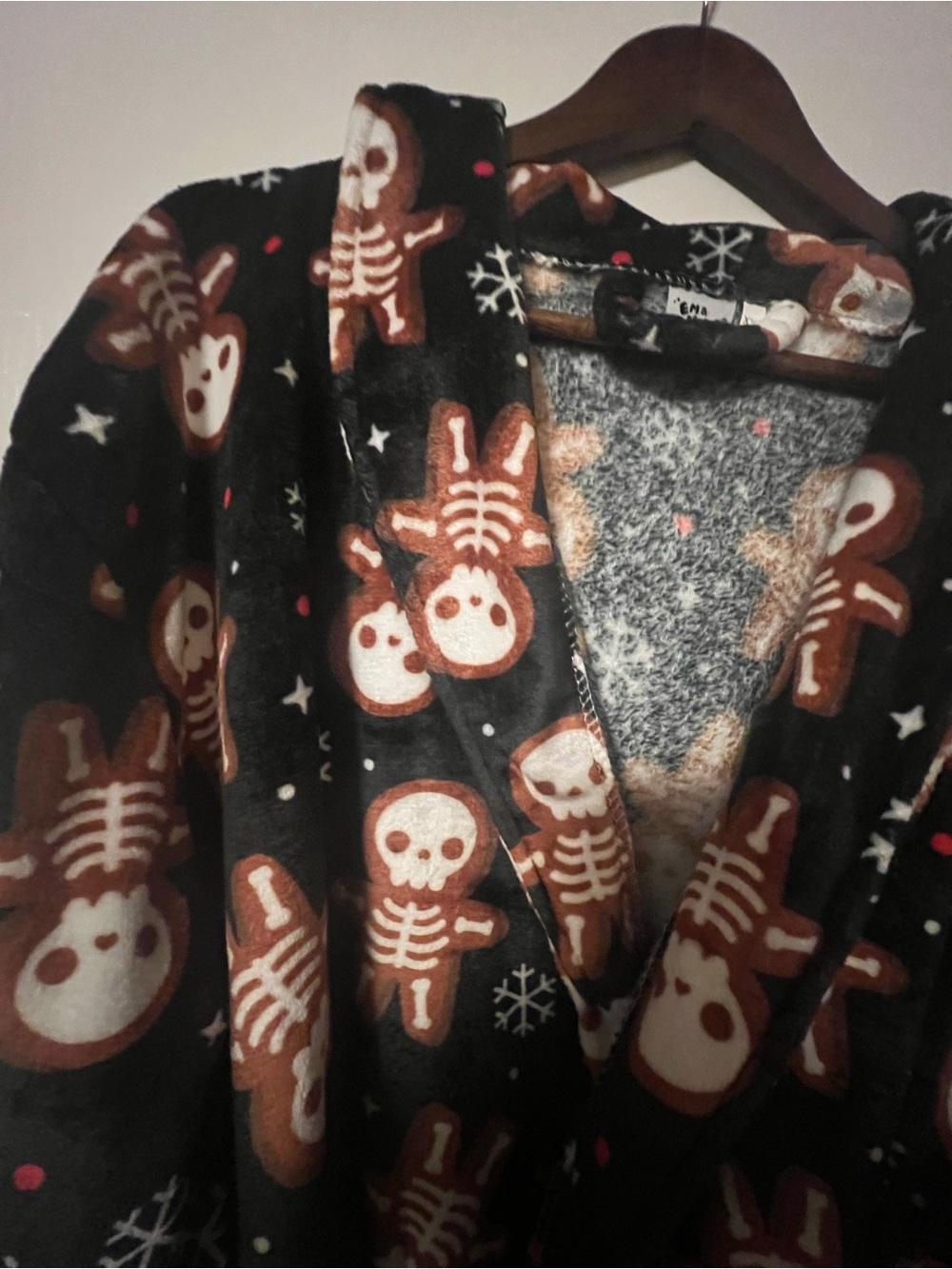 Em & Sprout Gingerdead Robe - Picture 3 of 3